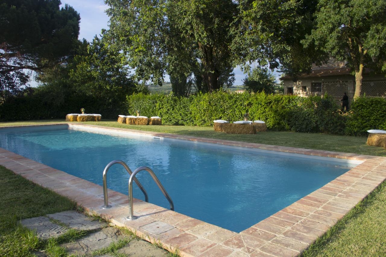 Agriturismo Pian Del Tevere Torgiano Kültér fotó